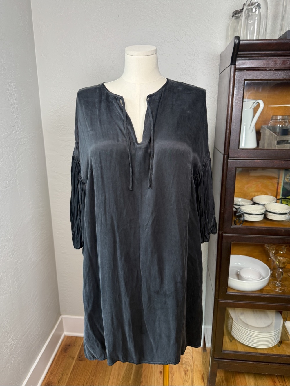 ELVI 100% Silk Black Tunic Dress Pleated Sleeve Tie Neck Plus Size 14